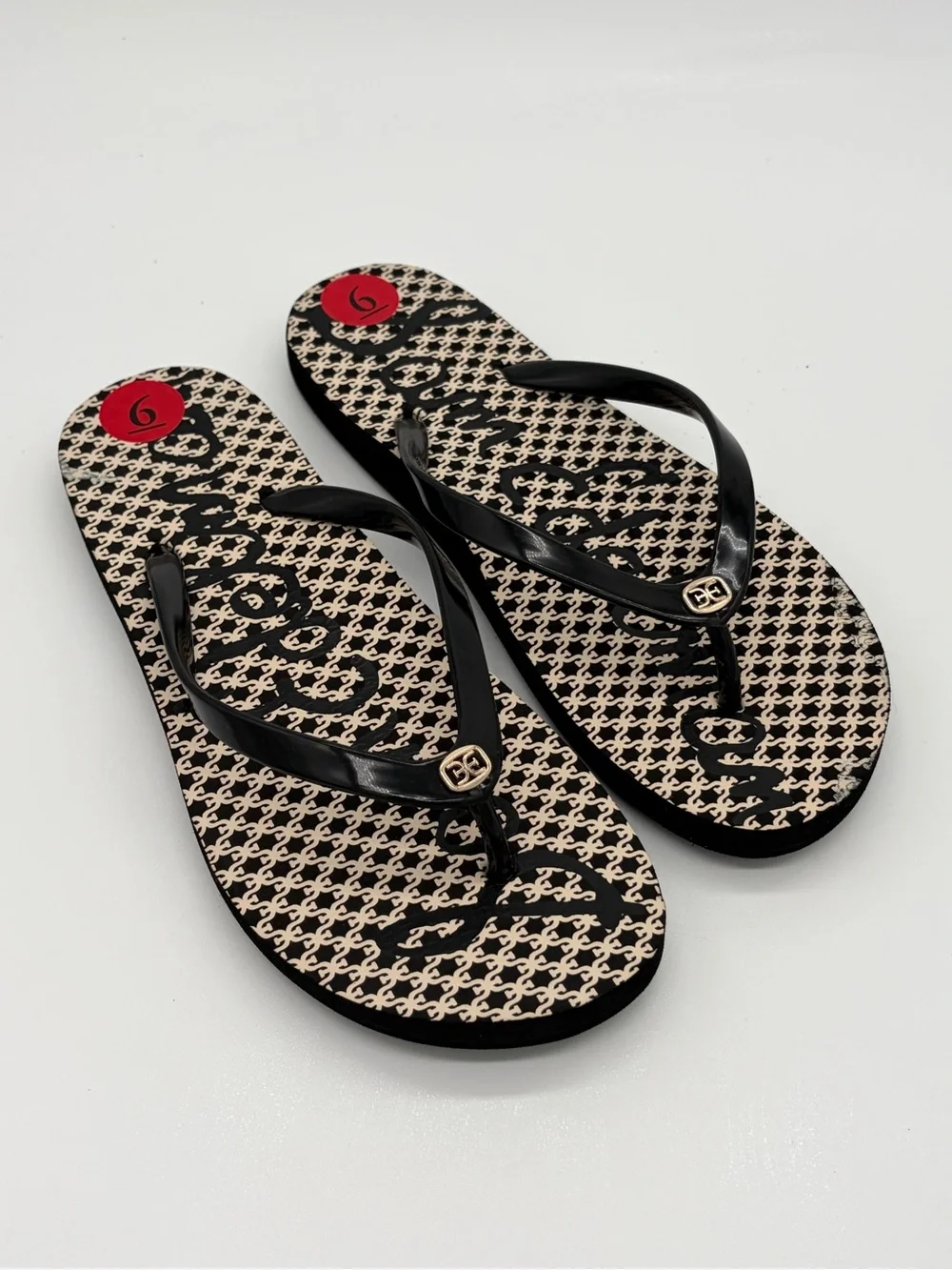 Sam Edelman Black & Cream Patterned Flip Flop Sandals